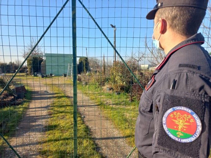 Campi Bisenzio: denunciate 19 persone per costruzioni abusive