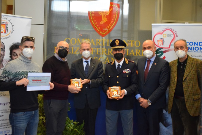 La Polizia di Stato di Firenze sostiene la ONLUS Cure2Children con una donazione