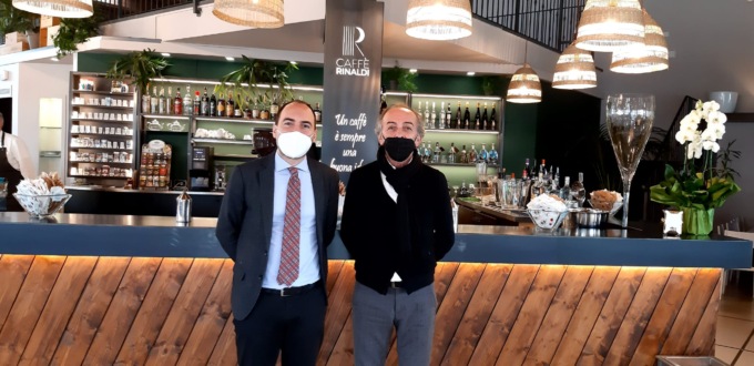 A Montemurlo, nel cuore della zona industriale, ha aperto il Caffè Rinaldi Il Nebbia