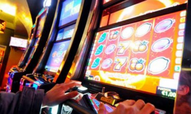 Gioco d’azzardo in Toscana, Acli lancia l’allarme: “Sempre più diffuso tra i minorenni”