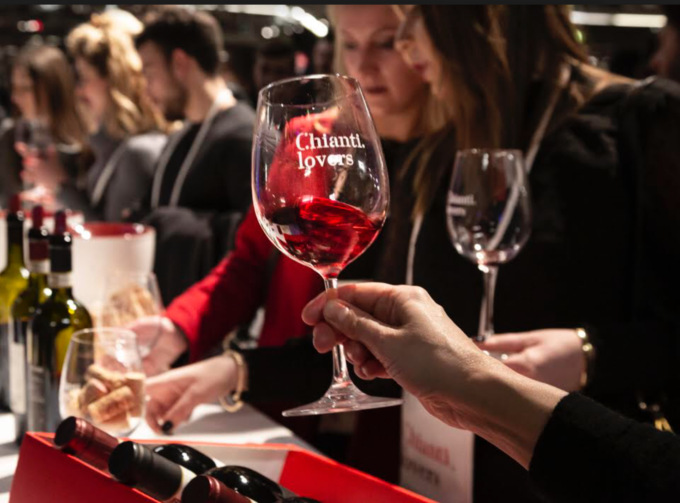 Vino, il Consorzio Chianti lancia i gadget per i ‘Chianti Lovers’