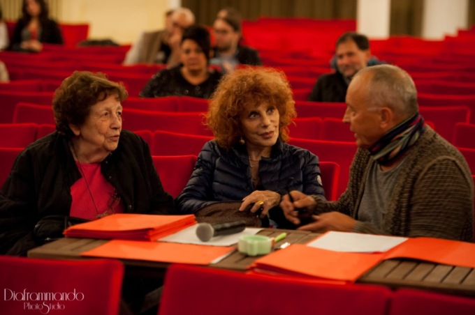 Simona Marchini al Politeama con il suo libro-autobiografia insieme a Iaia Forte