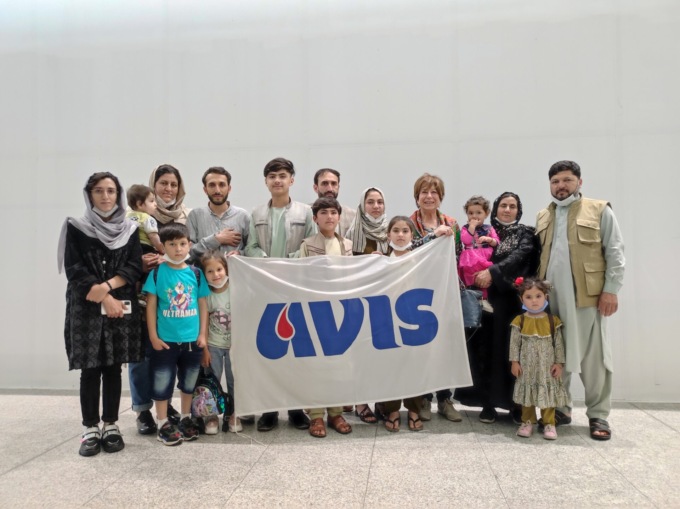 Solidarietà, Avis accoglie due famiglie di profughi afghani in Toscana