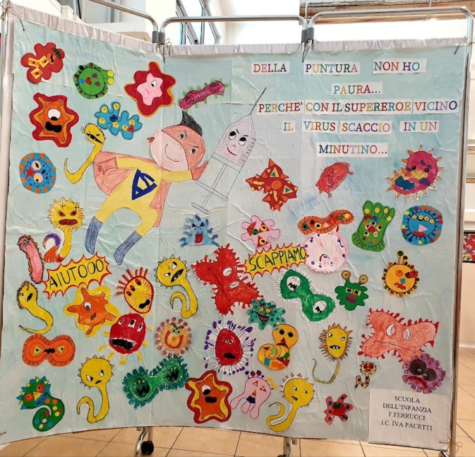 Colori e fantasia: i disegni dei bambini raccontano la parola “libertà”al centro vaccinale Pegaso 2