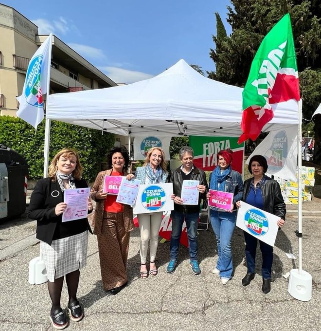 Mamma è bello: l’iniziativa di Azzurro Donna stamani a Lastra