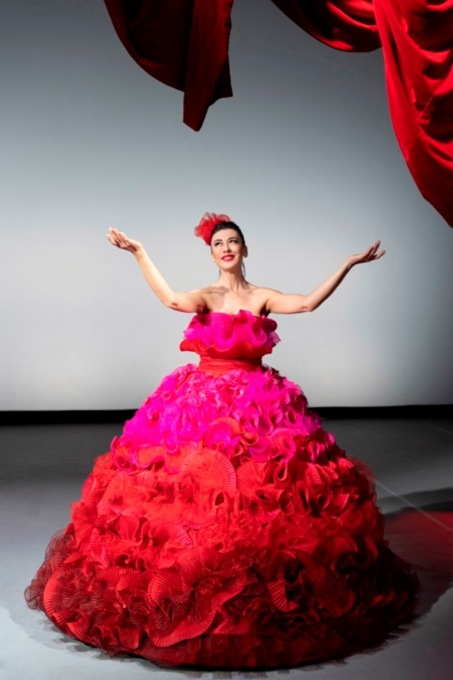 Chiude in bellezza la stagione teatrale del Politeama con Virginia Raffaele, tutto esaurito per “Samusà”