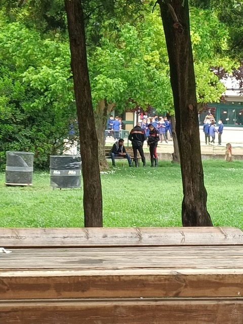 Campi Sospetto fermato ai giardini davanti alle scuole