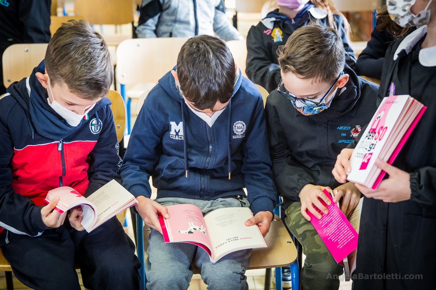 Gli alunni delle scuole Meoni incontrano lo scrittore Andrea Valente - uPdl 2022