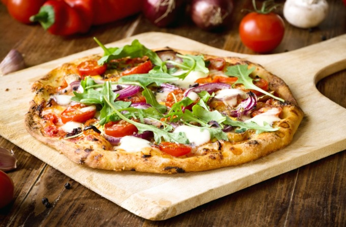 Pizza: tutte le curiosità sul piatto italiano più famoso nel mondo