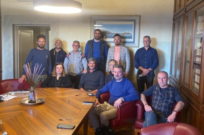 Raccolta differenziata nel tessile, le aziende di Prato fanno squadra: nasce il consorzio Corertex