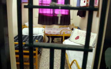 Casette dell’amore in carcere. Unarma: “Lo Stato premia i vizi e non le Forze dell’ordine”
