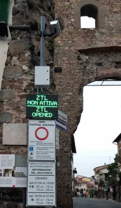 Ztl del centro storico, attivo da oggi il varco in via Dante Alighieri