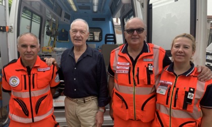 Autoambulanza donata all’Ucraina dalla Pubblica Assistenza “L’Avvenire” Prato