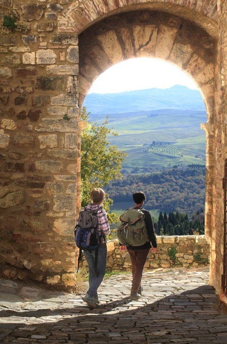 Boom di turisti per Pasqua: molti agriturismo e alberghi già sold out
