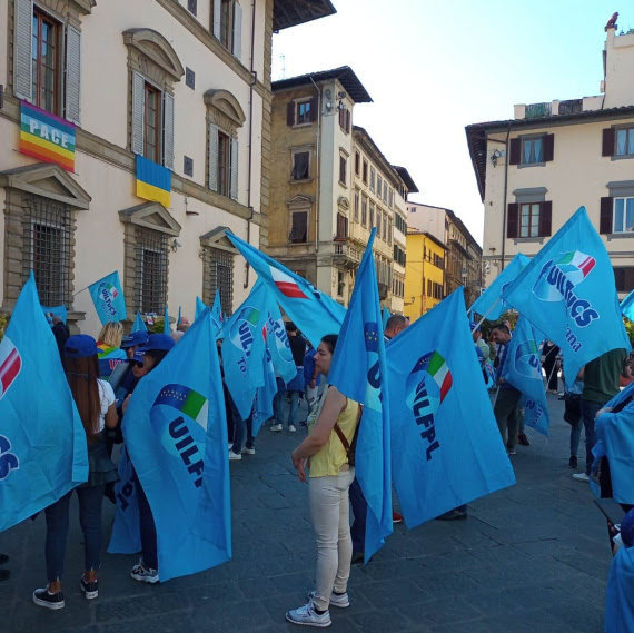 Coop sociali, la UIL non si piega. Uil Fpl e UilTucs Toscana chiedono a Lega Coop, Confcooperative e Agci di tornare a fare qualcosa di sinistra… e non di “sinistro”