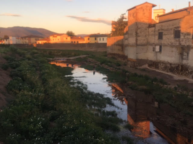A pesca nel fiume Bisenzio…