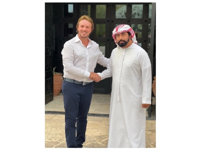 Christopher Aleo, CEO di iSwiss, ha deciso di investire nel Sultanato dell’Oman: soddisfazione delle autorità locali.