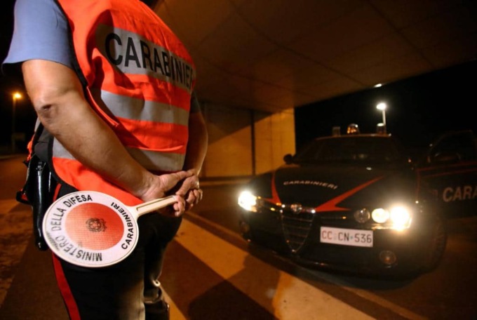 Erano fuggiti dal ristorante senza pagare, denunciati