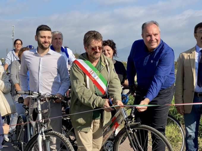 Inaugurata la Ciclovia della Paglia a Signa