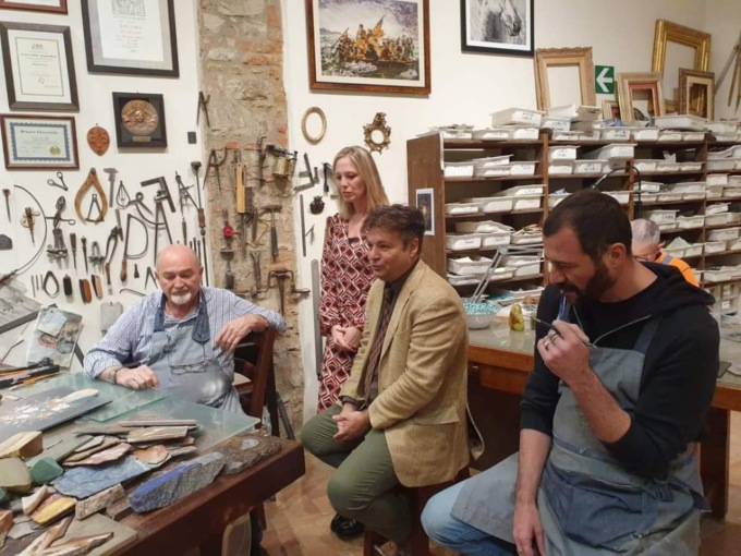 Confartigianato Firenze: “Esportare mosaici? Servono l’autocertificazione vidimata e un mese di attesa. Nostri artigiani perdono ordini e clienti” 