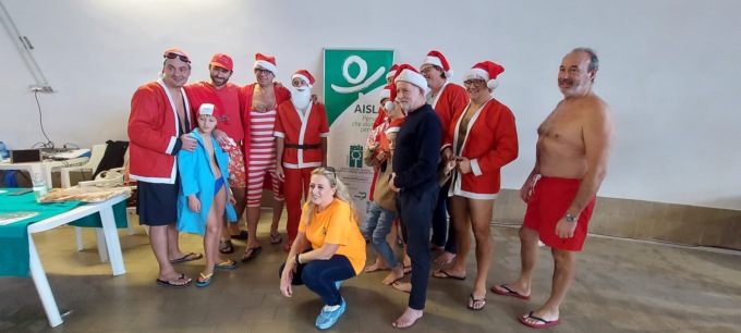 Solidarietà: è un successo l’VIII edizione di “Una vasca per Aisla Firenze”.