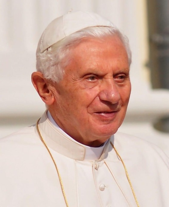 È deceduto il Papa emerito Benedetto XVI 