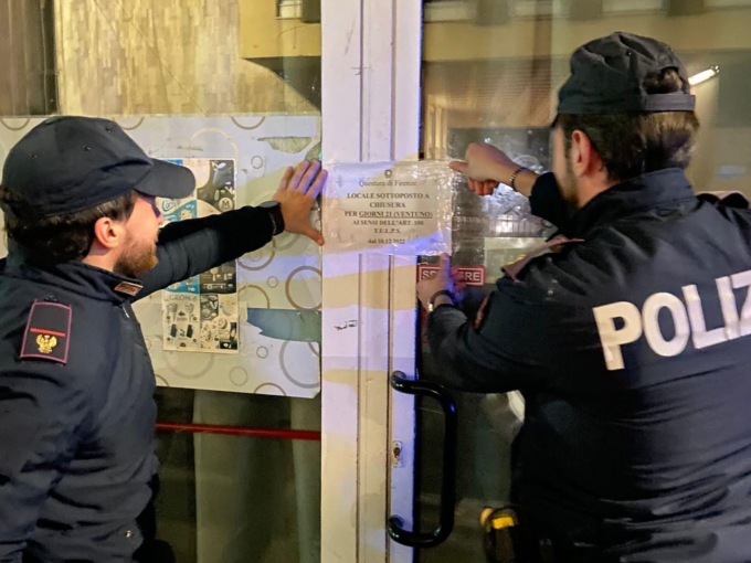 Lite violenta in un locale fiorentino: naso rotto e 30 giorni di prognosi per uno dei contendenti