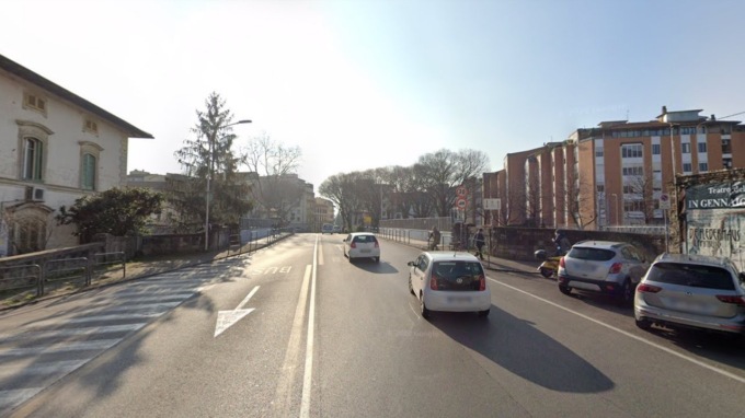 Ponte al Pino: da domani limitazioni per i mezzi pesanti, bus compresi