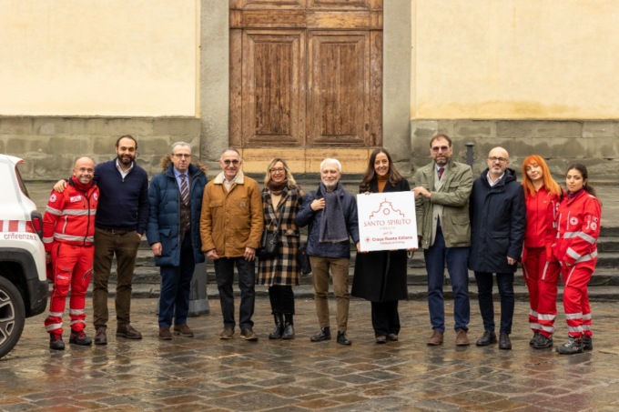 L’iniziativa della Croce Rossa Italiana di Firenze insieme ai commercianti di Santo Spirito