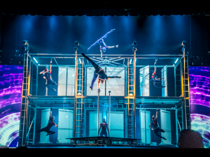 A Firenze i migliori artisti dal Cirque du Soleil e del circo contemporaneo