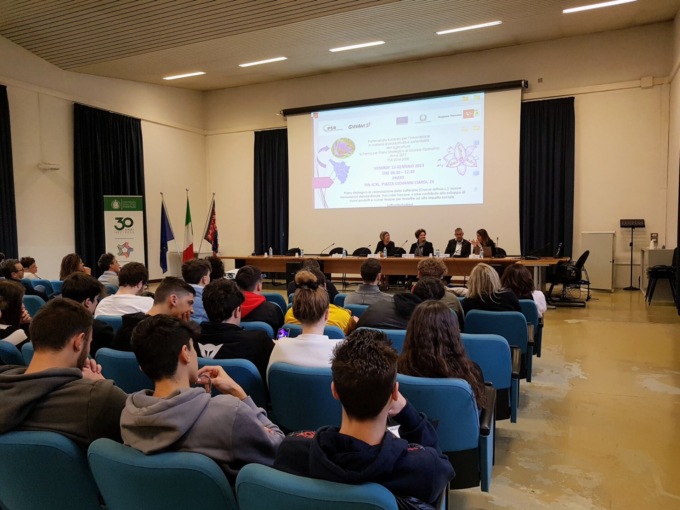 Convegno sullo zafferano toscano: importanti gli utilizzi anche a livello biomedico per malattie ad alto impatto sociale