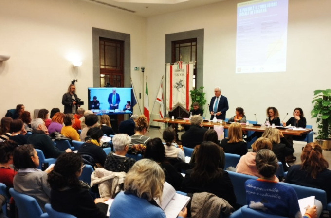 Rapporto povertà, il 10 per cento di famiglie toscane arriva a fine mese con difficoltà