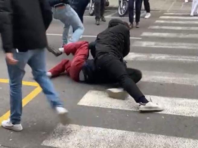 Aggressione al Liceo,  ieri l’interrogatorio dei giovani in Procura 