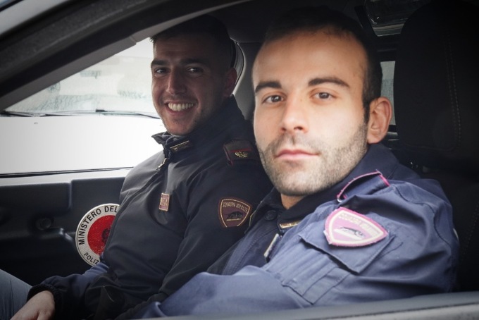 Anziana inferma non può fare la spesa, interviene la Polizia di Stato