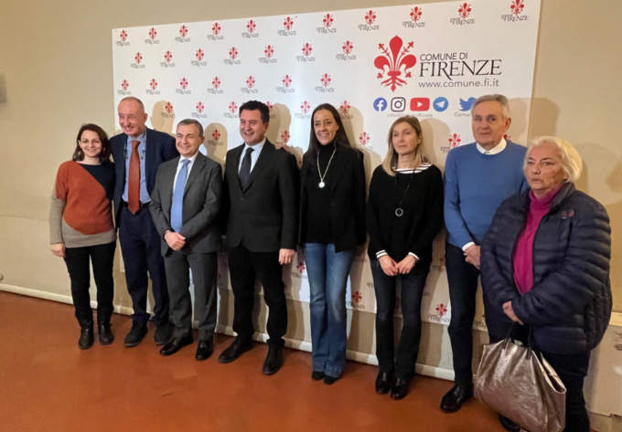 Soli mai: a  Firenze 129 volontari antisolitudine per gli anziani