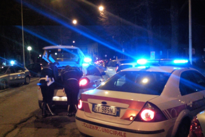 Servizi ad “Alto Impatto” a Prato: controllate oltre 100 persone 