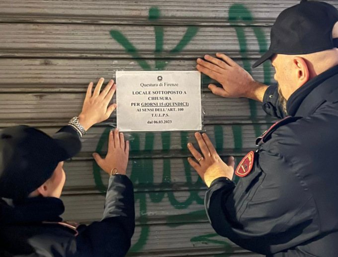 Violenta lite fuori da un locale fiorentino, fratturato lo zigomo e la mascella: sospesa la licenza per 15 giorni