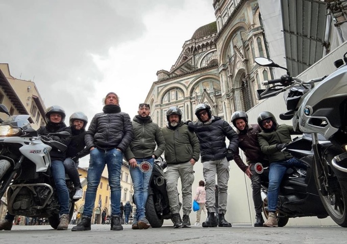 Utilizzano un disturbatore tipo “Jammer” per rubare un’auto in zona Stadio