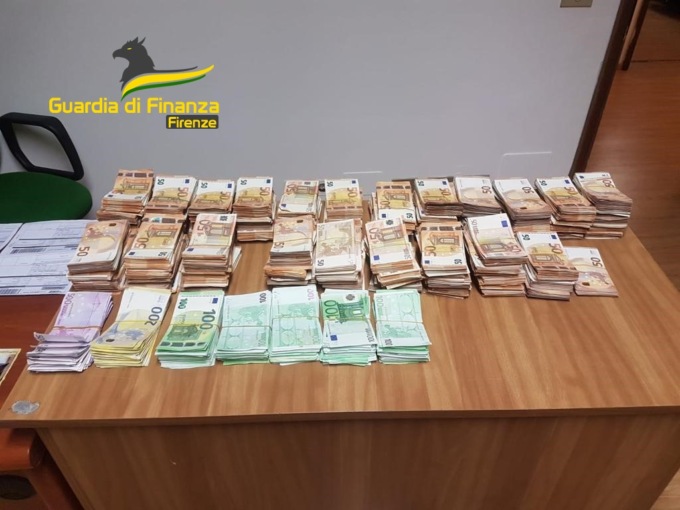 Un fiume di denaro verso la Cina, grazie ad una banca clandestina