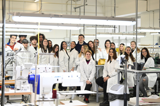 Giovanisì, la moda al centro della tredicesima puntata di “Accènti Intoscana”