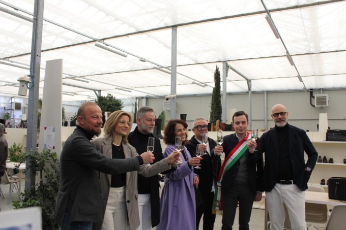 “Toscana fashion”, le ultime tendenze delle calzature sbarcano a Pistoia