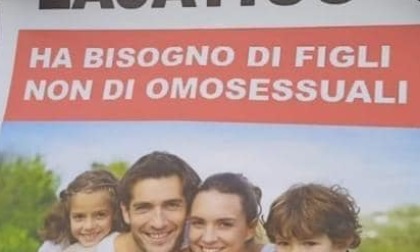 "Lajatico ha bisogno di figli non di omosessuali": è scontro sul volantino omofobo diffuso da Forza Nuova