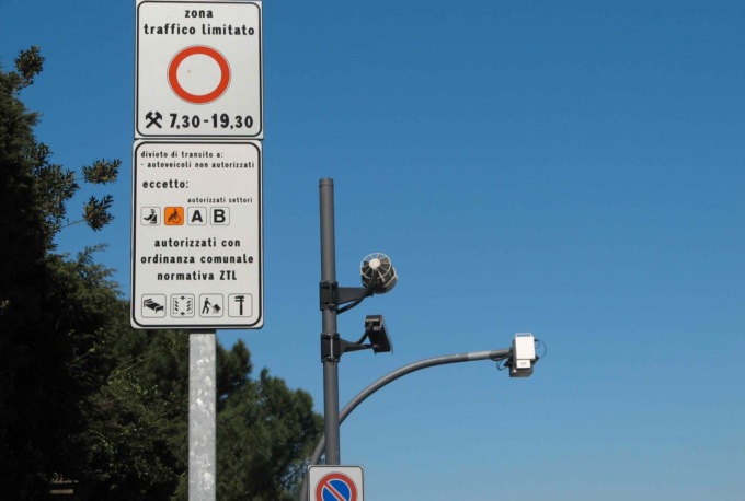 Torna la Ztl notturna a Firenze e con questa anche le polemiche