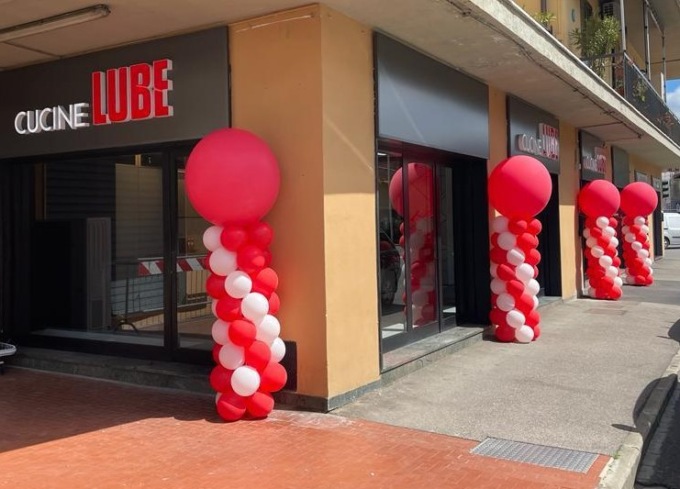 Novità a Scandicci, è stato inaugurato il nuovo Lube Store