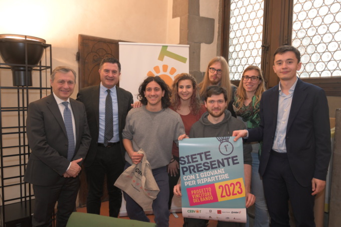Stanziati 98mila euro per i giovani volontari del Terzo settore