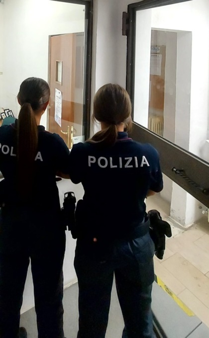 Uccide connazionale e cerca di dargli fuoco: la vittima era scomparsa da qualche settimana