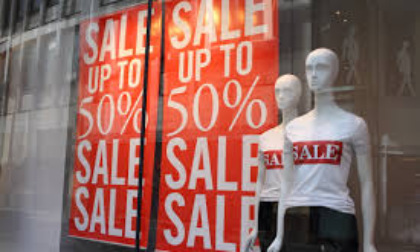 Saldi estivi, il 40% dei toscani farà acquisti