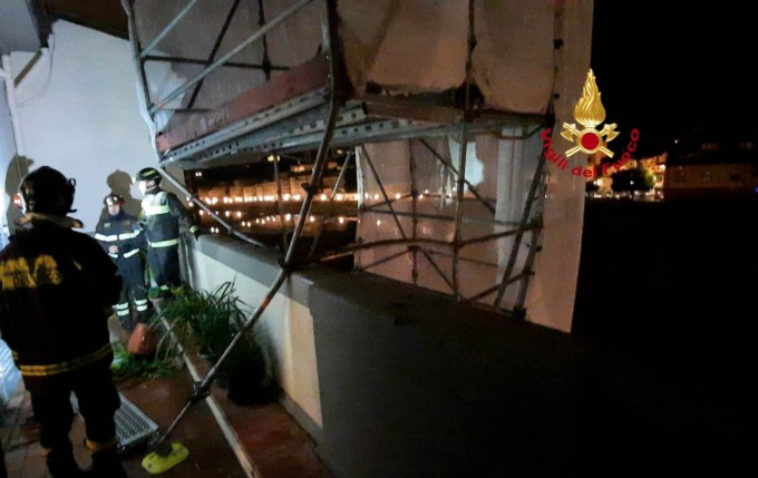 Diluvio a Firenze: durante la notte tanti interventi dei Vigili del Fuoco