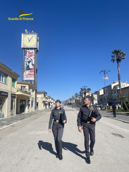 Percepiva il reddito di cittadinanza, ma in un anno ha giocato scommesse per oltre 320mila euro