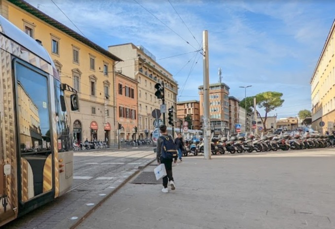 Rapinato 13enne, paura alla stazione Santa Maria Novella